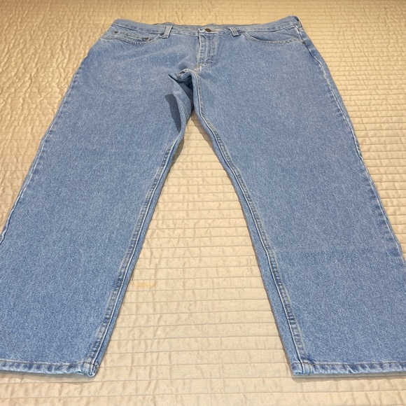 Magellan Outdoors Other - Magellan Outdoors Men's Light Blue Straight Jeans SIZE 40/32